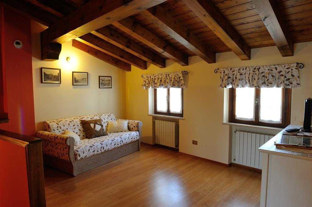 Agriturismo Crodi Miane ภายนอก รูปภาพ