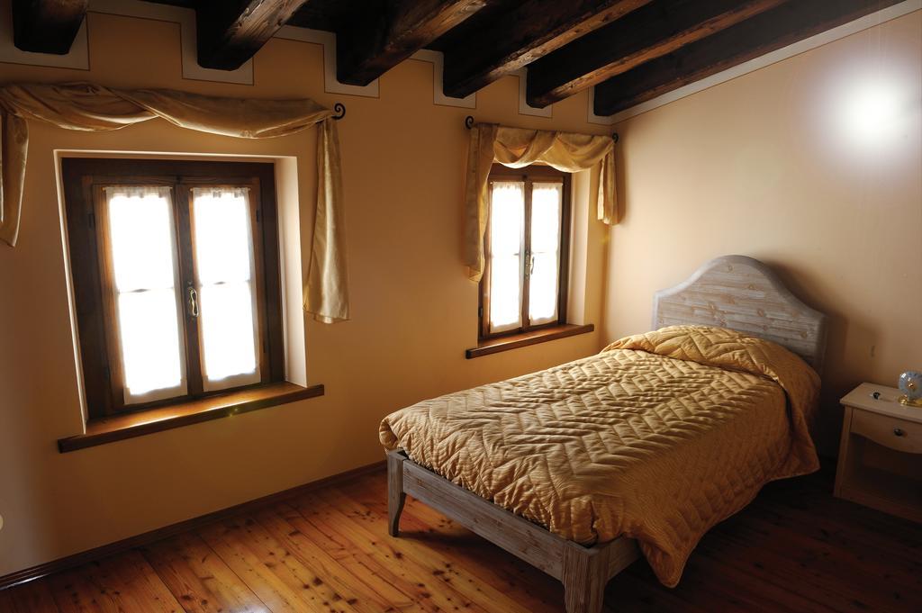 Agriturismo Crodi Miane ภายนอก รูปภาพ