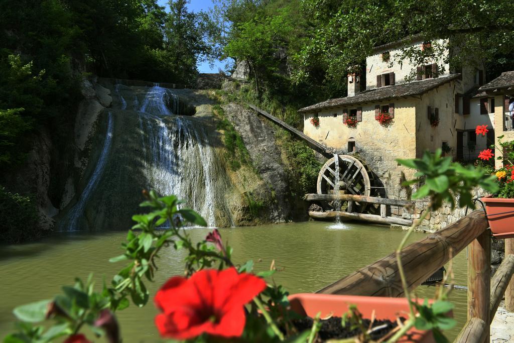 Agriturismo Crodi Miane ภายนอก รูปภาพ